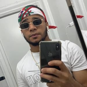 Meet your Posher, Jonathan